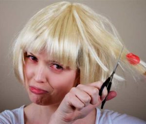 Как быстро и эффективно убрать жвачку с волос в домашних условиях без ножниц